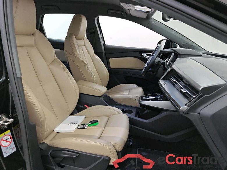 Audi Q4 e-tron 40 e-tron Advanced Edition 5d 20 inch, Optiekpakket zwart, Warmtepomp #3