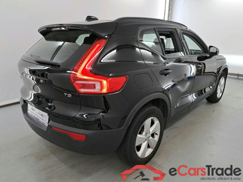 VOLVO XC40 1.5 T2 MOMENTUM CORE #4