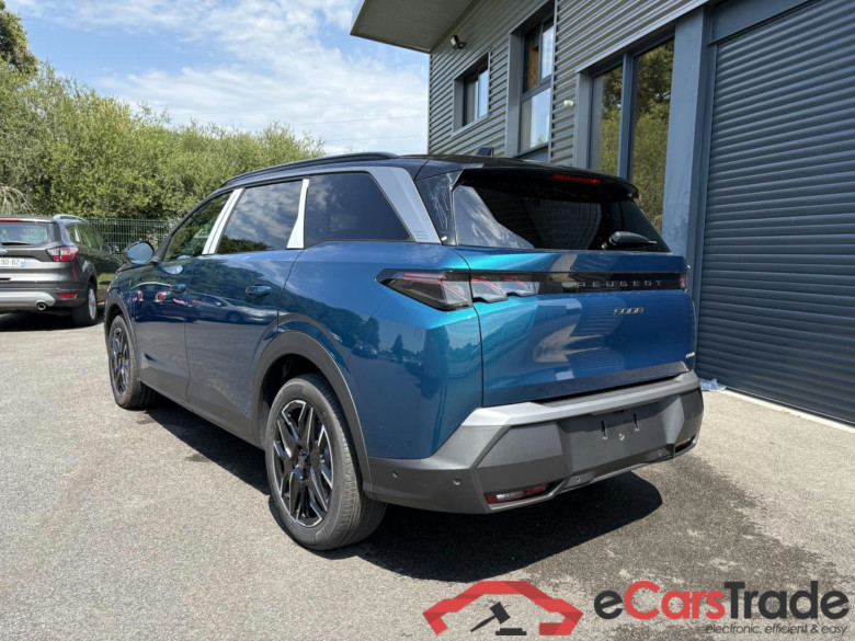 Peugeot 5008 GT 1.2 HYBRID 145 E-DCS6 #3