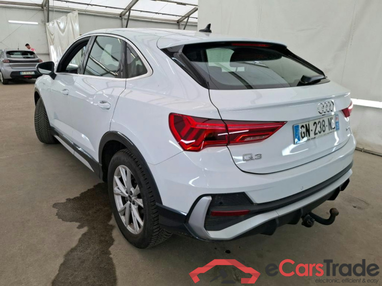AUDI Q3 Sportback / 2018 / 5P / SUV 35 TFSI 150 S Tronic S LINE #2