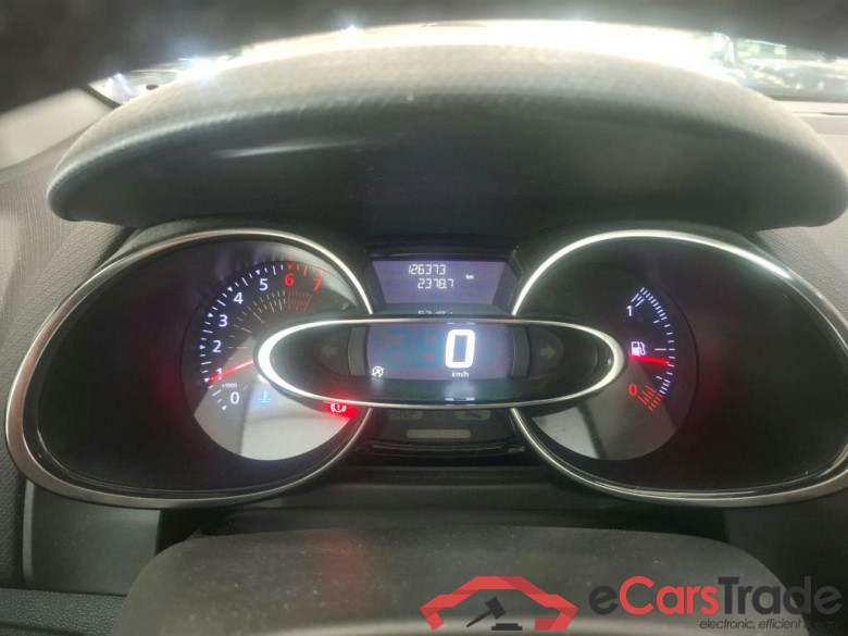 Clio IV Business 0.9 TCe 90CV BVM5 E6 #6
