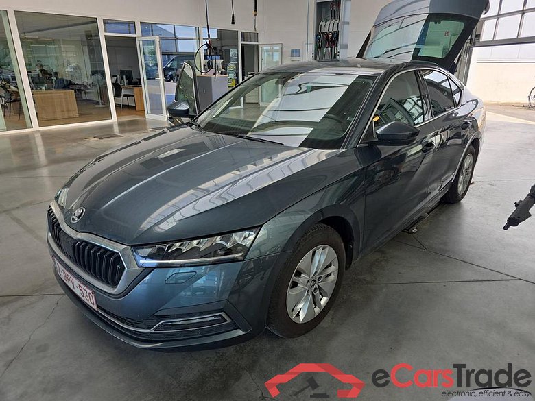 SKODA Octavia 1.0 TSI Clever