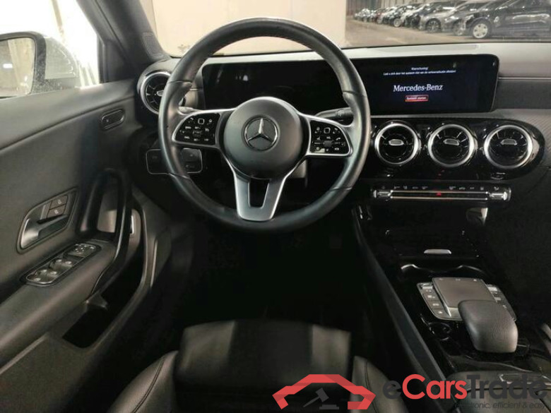 Mercedes A-Klasse Limousine A-Klasse Limousine A 250 e Business Line (PHEV) 160kW/218pk  4D/P Auto-7 #5