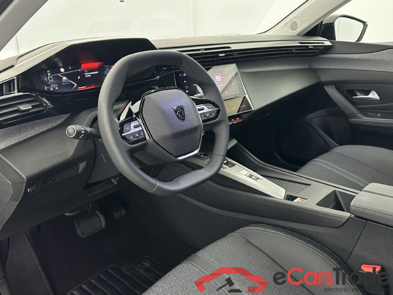 Peugeot 308 SW Allure 1.2 Hybrid 145ch #6