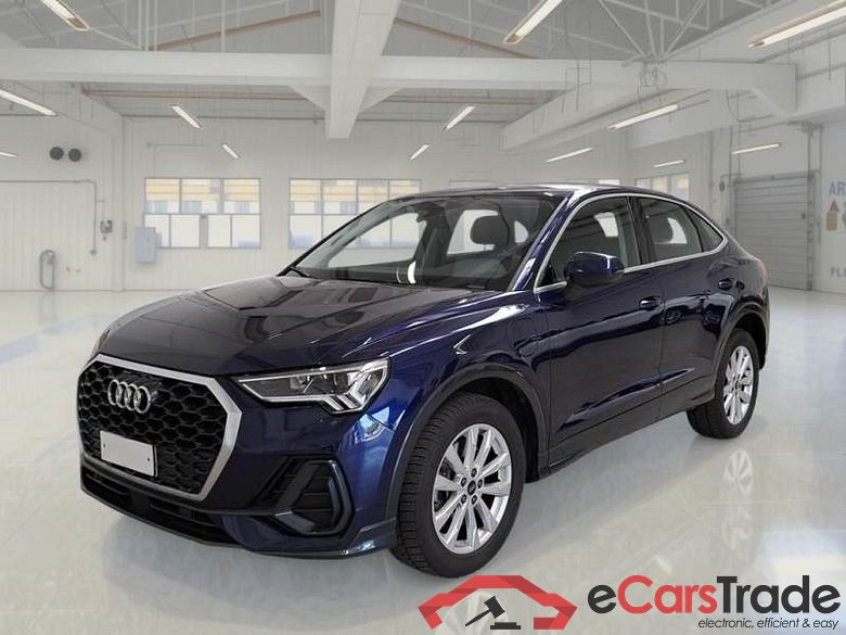 AUDI Q3 SPORTBACK / 2019 / 5P / SUV 45 TFSI E S TRONIC BUSINESS PLUS