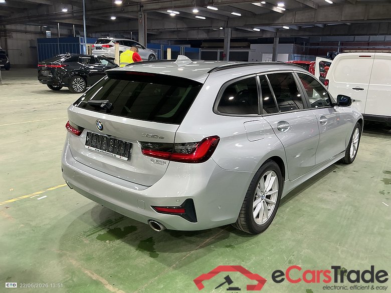 BMW 3 SERIES TOURING 2.0 330E (215KW) TOURING #4