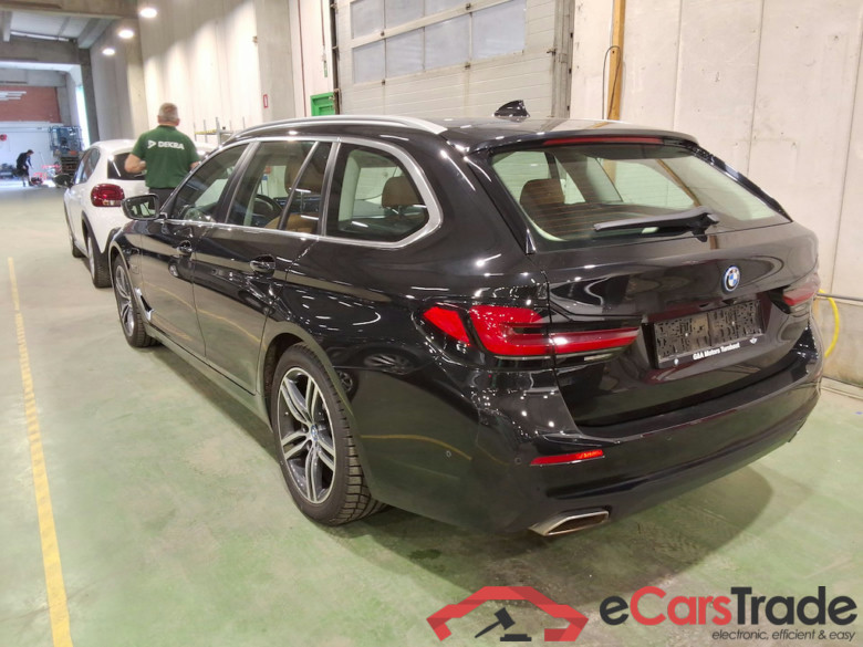 BMW 5-serie 2.0 520E TOURING AUTO #2