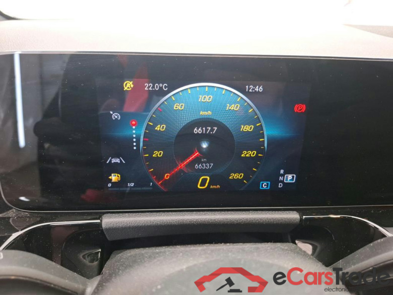 MERCEDES-BENZ GLA / 2020 / 5P / SUV 1.3 GLA 200 BUSINESS LINE DCT #6