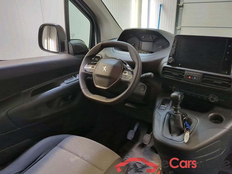 PEUGEOT Partner 1.2 PT. Premium #3