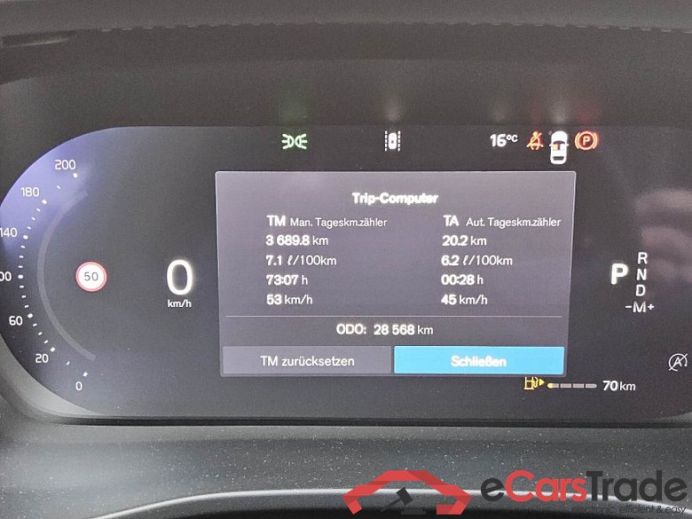 Volvo XC40 (2017->) DE - SUV5 B4 2WD EU6d, Plus Dark, (Facelift) 2022 - 2024 #6