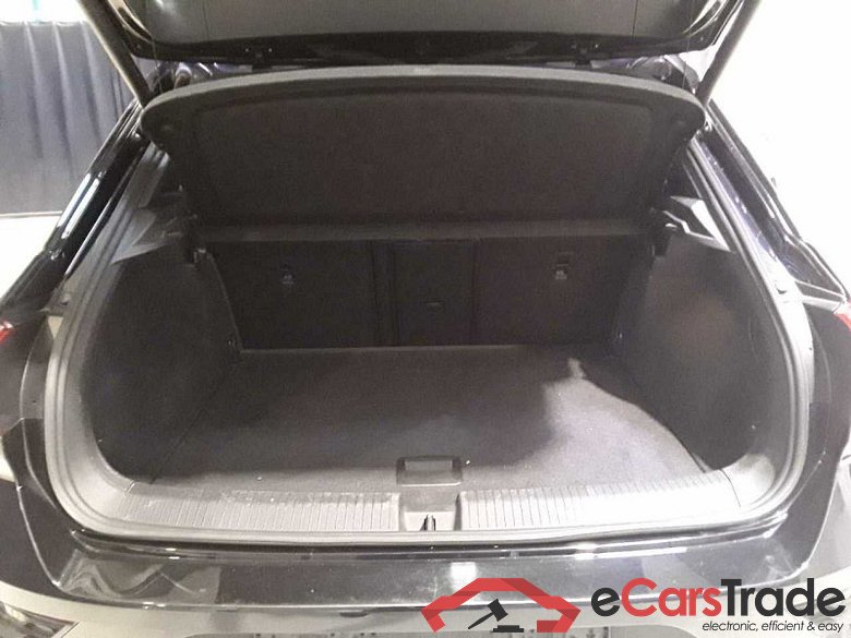 Volkswagen T-Roc (A11)(09.2017->2021) DE - SUV5 1.5 TSI EU6d, Sport OPF, 2020 - 2022 #6