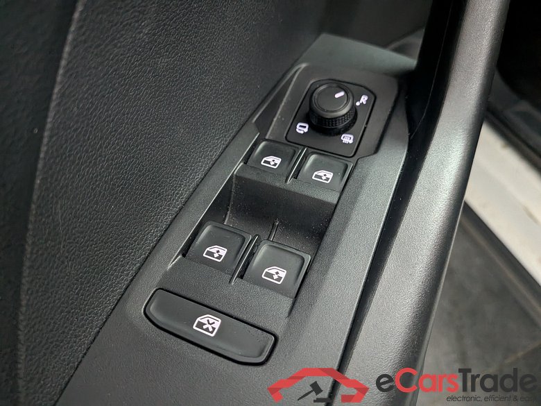 VOLKSWAGEN T-Cross 1.0 TSI Life #3