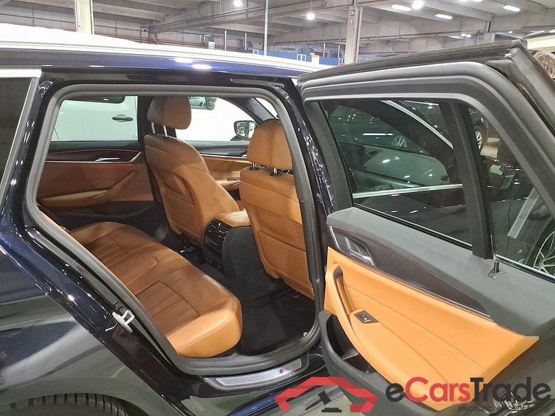 BMW 5 TOURING - 2020 520iA MHEV #5