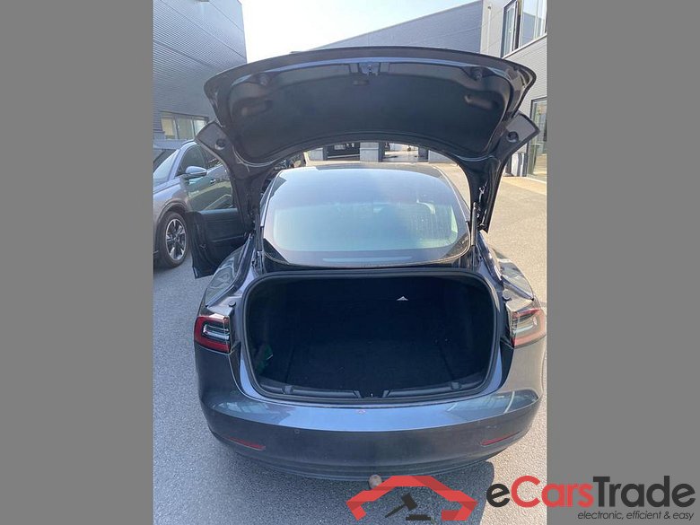 TESLA Model 3 62.5 kWh RWD #6
