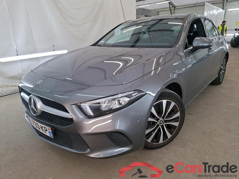 MERCEDES-BENZ Classe A Compact / 2018 / 5P / Berline A 250 e Business Line 8G-DCT #1