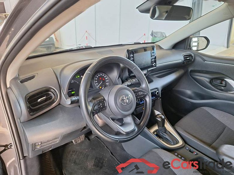 TOYOTA YARIS / 2020 / 5P / BERLINA HYBRID BUSINESS MY20 #3