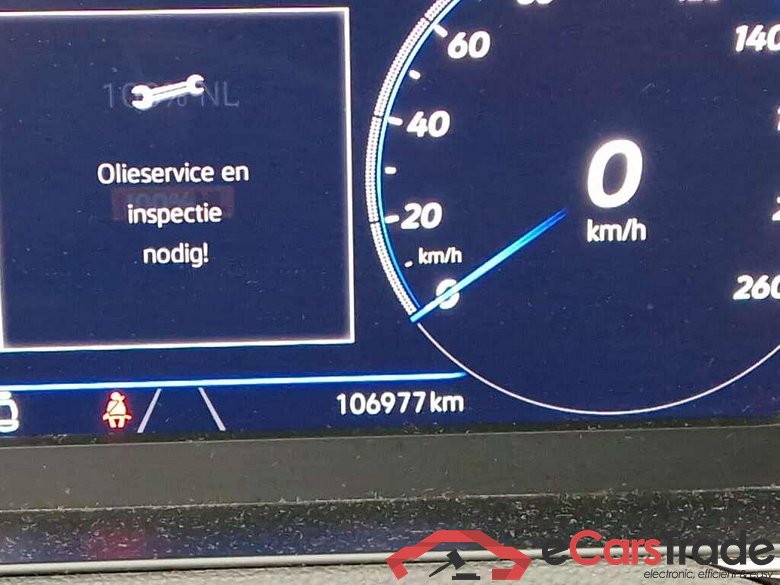 VOLKSWAGEN PASSAT 1.5 TSI R-Line Bns+ #4