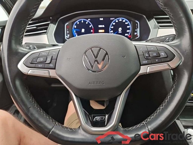 VOLKSWAGEN PASSAT 1.5 TSI R-Line Bns+ #6