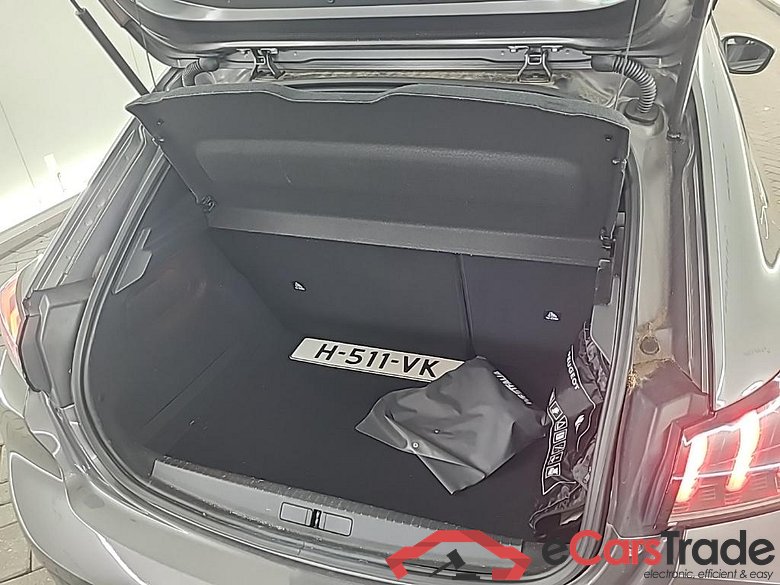 PEUGEOT 208 Allure 1.2 PureTech 100 5D 75kW #5