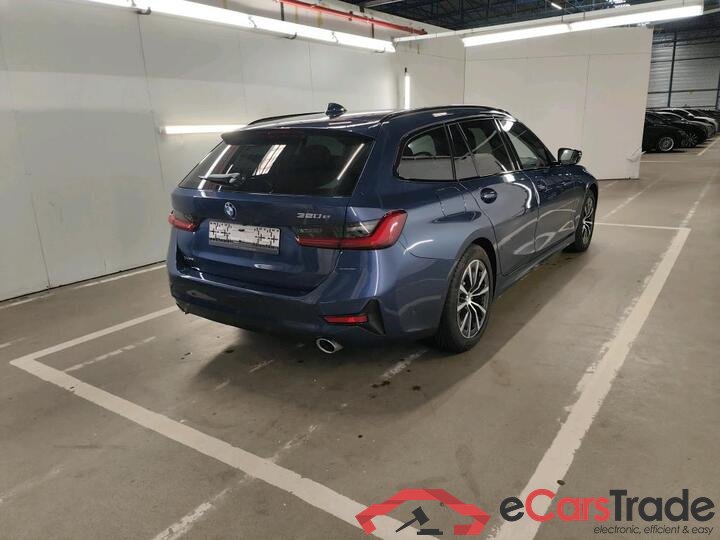BMW 3 Reeks Touring 3 Reeks Touring 320e (150 kW) (PHEV) 150kW/204pk  5D/P Auto-8 #4