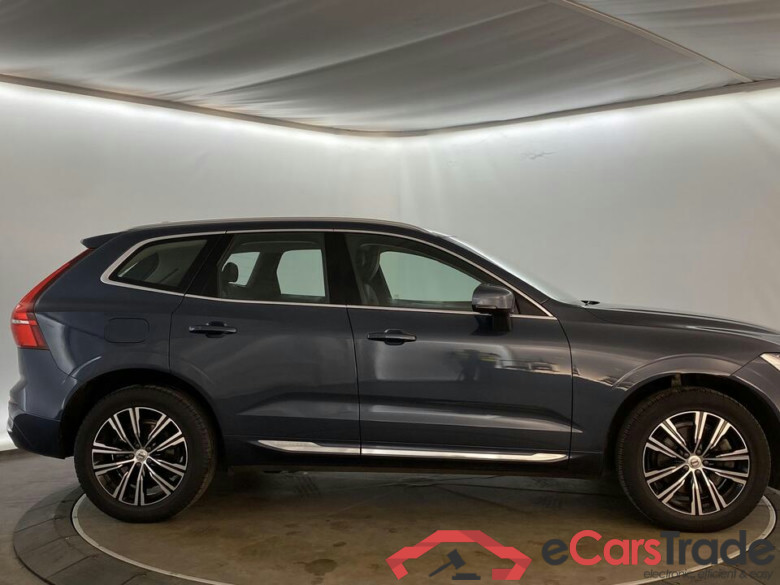 VOLVO XC60 / 2021 / 5P / SUV Recharge T6 340 Geartro 8 Inscription #4