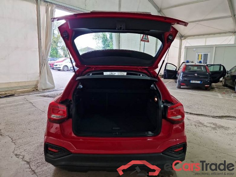 AUDI Q2 / 2020 / 5P / SUV 2.0 35 TDI BUSINESS S TRONIC #5