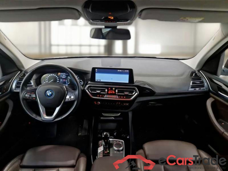 BMW X3 / 2021 / 5P / SUV XDRIVE 30E #3