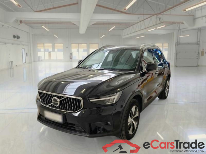 VOLVO XC40 / 2021 / 5P / SUV T4 RECHARGE PLUG-IN AUTO CORE #1