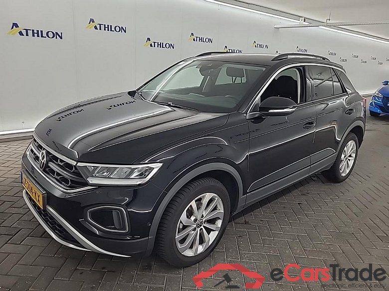 VOLKSWAGEN T-Roc 1.0 TSI 81kW Life Edition 5D