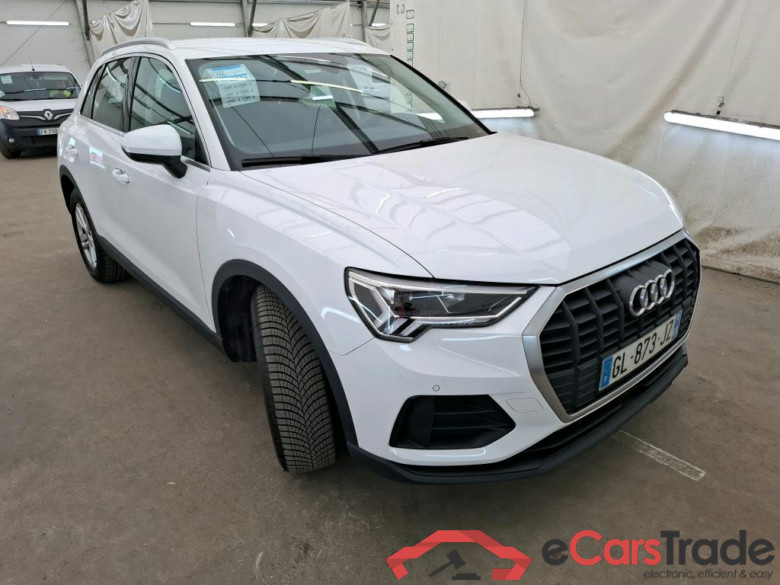 AUDI Q3 / 2018 / 5P / SUV 35 TFSI 150 S TRONIC BUSINESS LINE #4