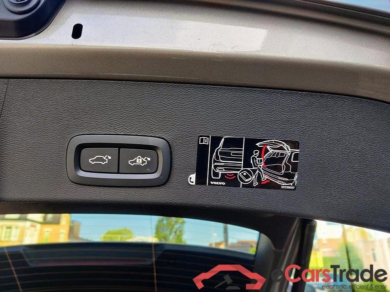 VOLVO XC40 1.5 T4 PHEV Inscription Expression #5