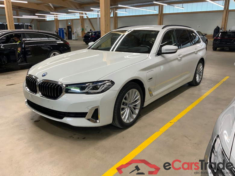 Baureihe 5 Touring 530 e xDrive Luxury Line 2.0 215KW AT8 E6d #1