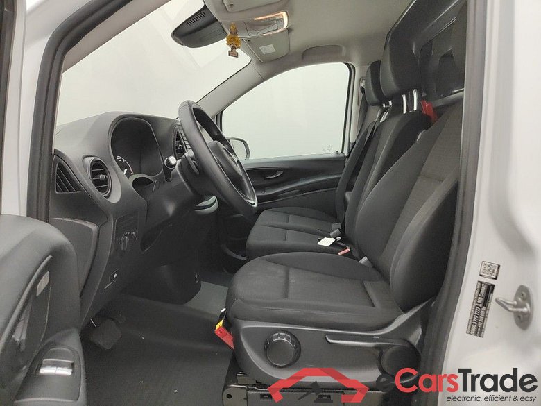 MERCEDES-BENZ E-VITO FOURGON MWB 35 kWh 116hp EVito A2 4d #3