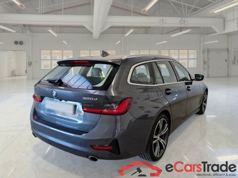 BMW SERIE 3 / 2018 / 5P / STATION WAGON 320D XDRIVE 48V BUS.ADV. TOURING AUT #2