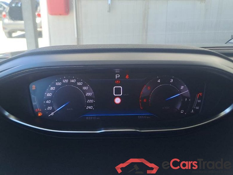PEUGEOT 5008 / 2020 / 5P / SUV BLUEHDI 180 ALLURE PACK EAT8 S/S AUT. #4