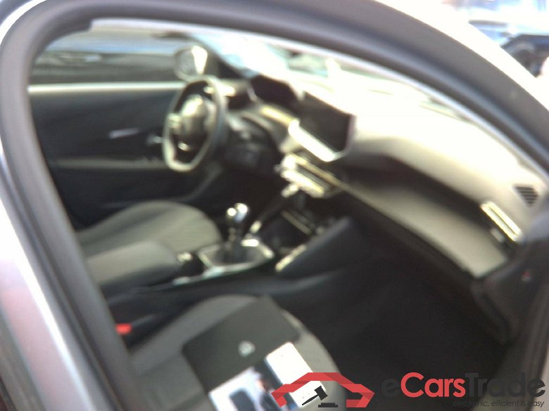 Peugeot 208 Allure 1.2L 100 S&S (BVM6) #3