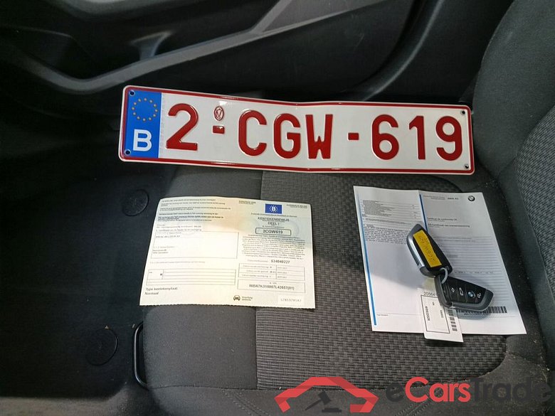 BMW 1 Reeks Hatch 118iA (100 kW) 5d #4