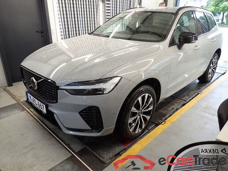 Volvo XC60 (03.2017->) DE - SUV5 B5 (Benzin) AWD EU6e, Plus Dark Mild-Hybrid, (Facelift 2) 2025 - 2026