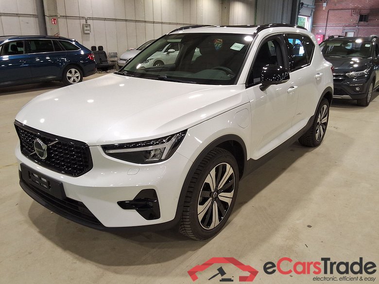 VOLVO XC40 1.5 T4 PHEV ULTIMATE DARK DESIGN DCT #1