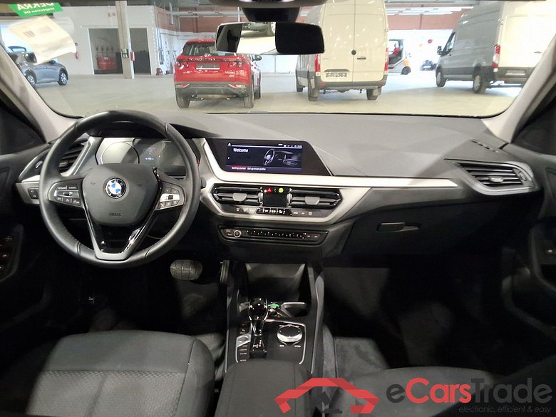 BMW 1 SERIES HATCH 1.5 116DA (85KW) #6