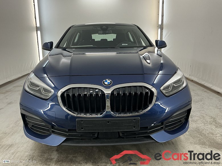 BMW 1 SERIES HATCH 1.5 118I (100KW) #2
