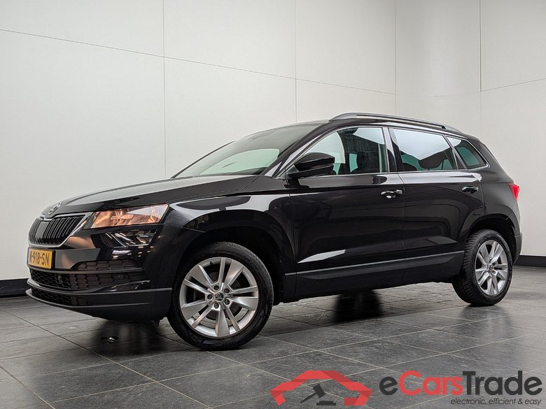 SKODA Karoq 1.0 TSI Bus. Ed.