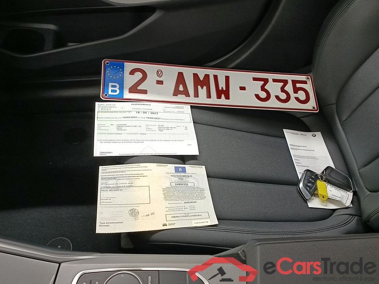 BMW 3 Reeks Touring 318dA (100 kW) 5d #4