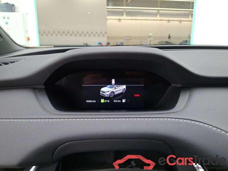 SKODA Enyaq iV 60 Sportline #4