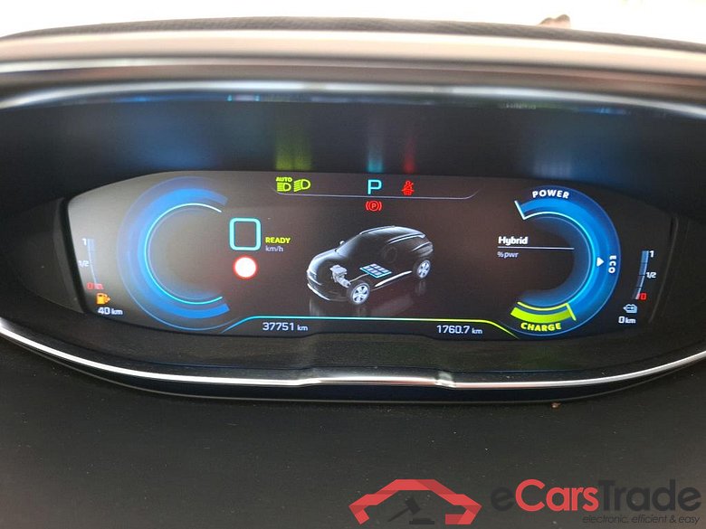 PEUGEOT 3008 / 2016 / 5P / SUV Hybrid 225 e-EAT8 ALLURE #6