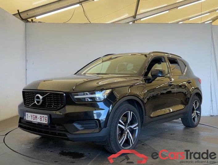 Volvo XC40 1.5 T5 Plug-In Hybrid R-Design Aut. Pano LED Virtual Navi 1/2 Sport-Leather-Alcantara KeylessGo Klima PDC ...