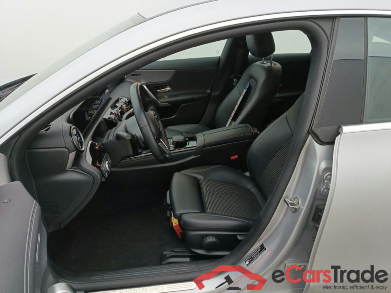 Mercedes-Benz CLA Shooting Brake CLA 180 Business Solution Aut. 5d #3
