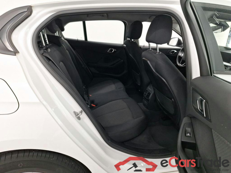BMW 1 SERIES HATCH 1.5 118IA (100KW) #6
