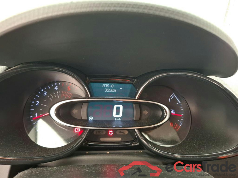 Clio IV Air 1.5 dCi 75CV BVM5 E6 #6