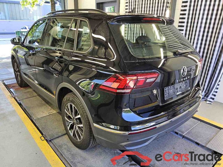 Volkswagen Tiguan (AX1)(07.2020->2024) DE - SUV5 1.5 TSI BMT/Start-Stopp EU6d, Life OPF, (Facelift) 2020 - 2023 #4